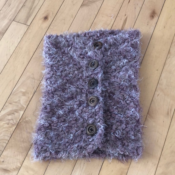 Simply Noelle Accessories - (5 for $20)Winter cowl